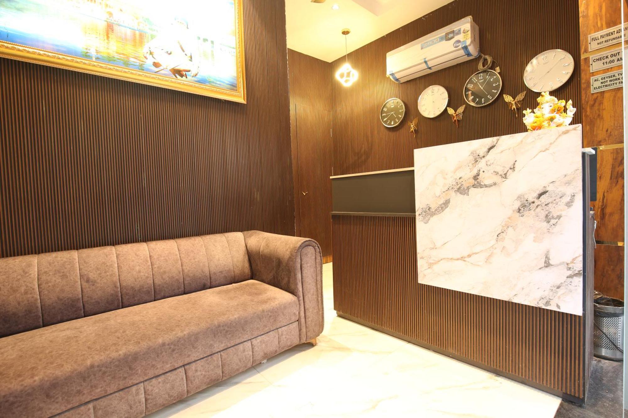 Hotel Holiday First 300 Meter From Golden Temple 阿姆利则 外观 照片